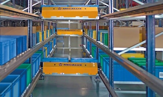 L'e-commerce automation consiste nell'implementare la tecnologia nei magazzini per potenziare le performance dei cicli operativi L'e-commerce automation consiste nell'implementare la tecnologia nei magazzini per potenziare le performance dei cicli operativi