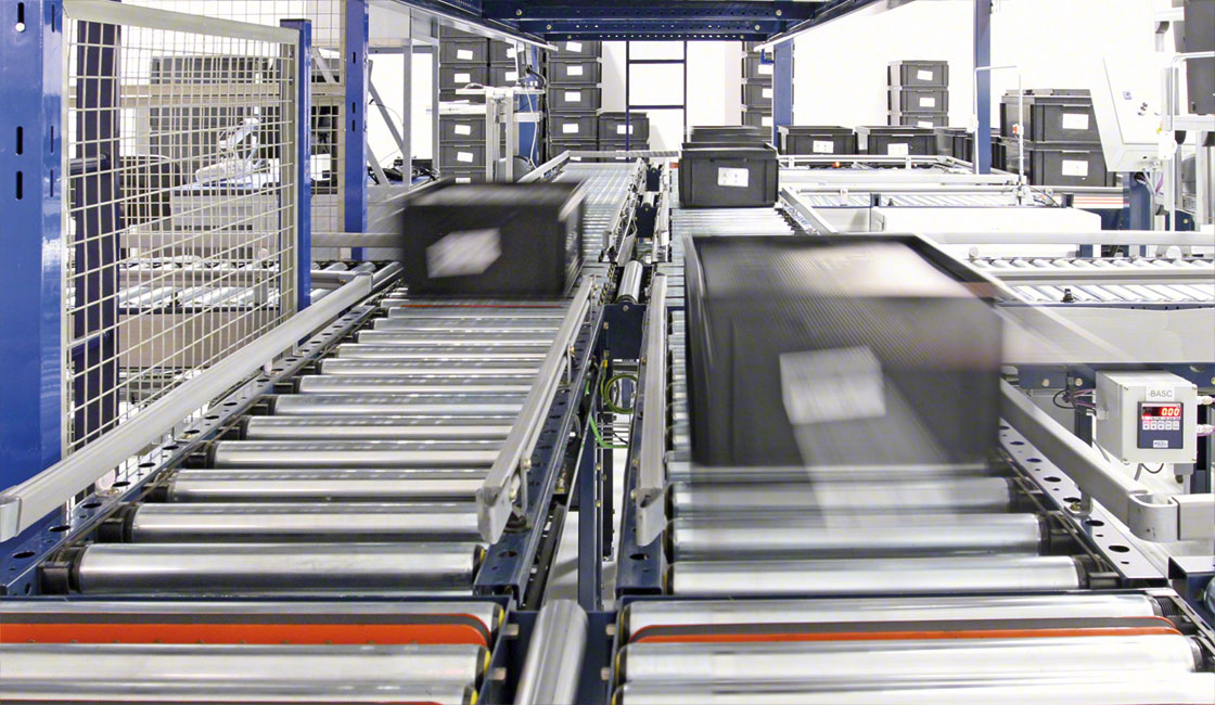 Multinational company Continental has installed an AS/RS for boxes to manage finished products