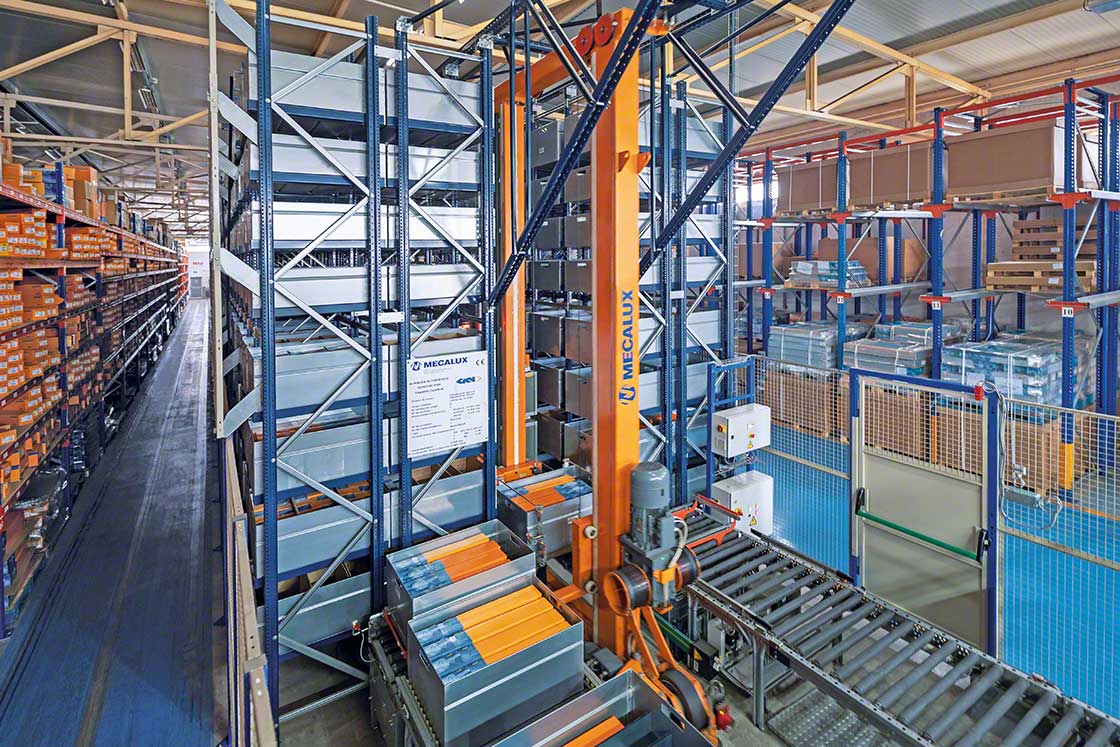 The AS/RS for boxes at GKN Driveline for intelligent warehousing