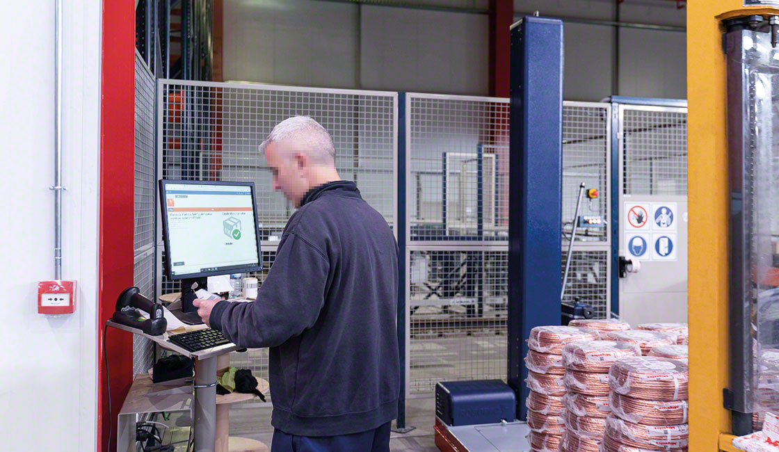 Inventory management specialists use tools like Easy WMS to optimise stock control