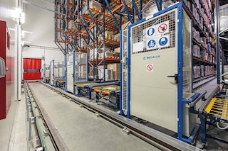When refrigeration meets automation: a perfect warehouse match