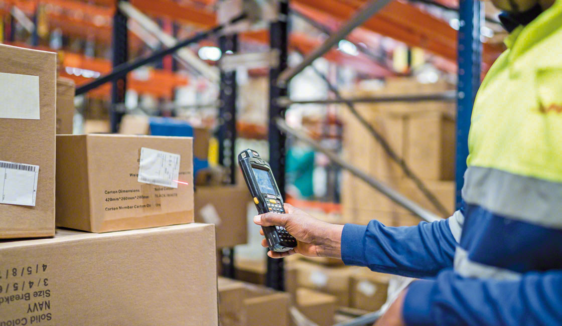 Warehouse control for efficient logistics - Mecalux.com