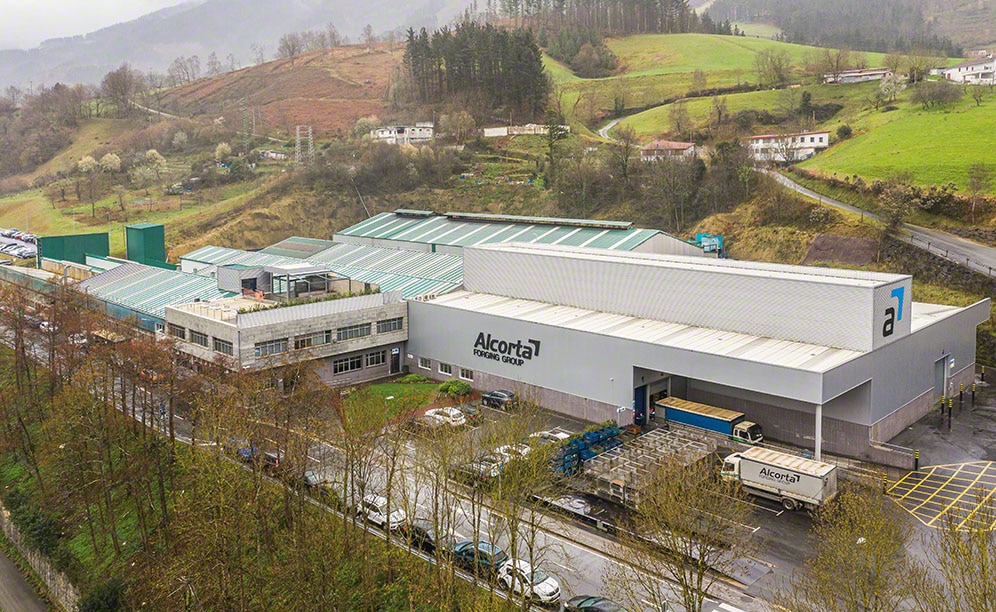 Alcorta Forging Group's warehouse is connected to the production lines