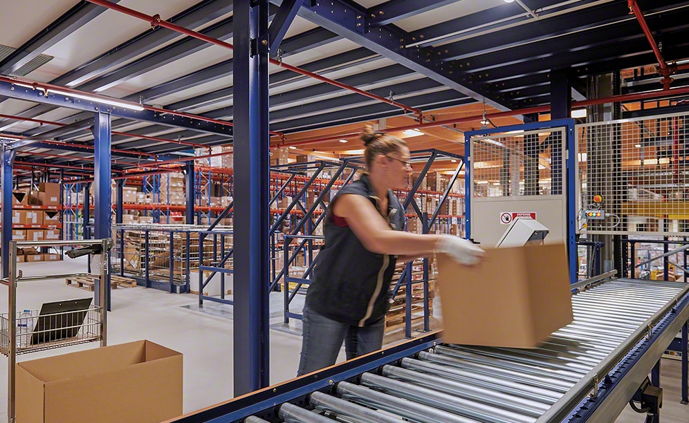 The conveyors provide a lot of speed to the flow of goods