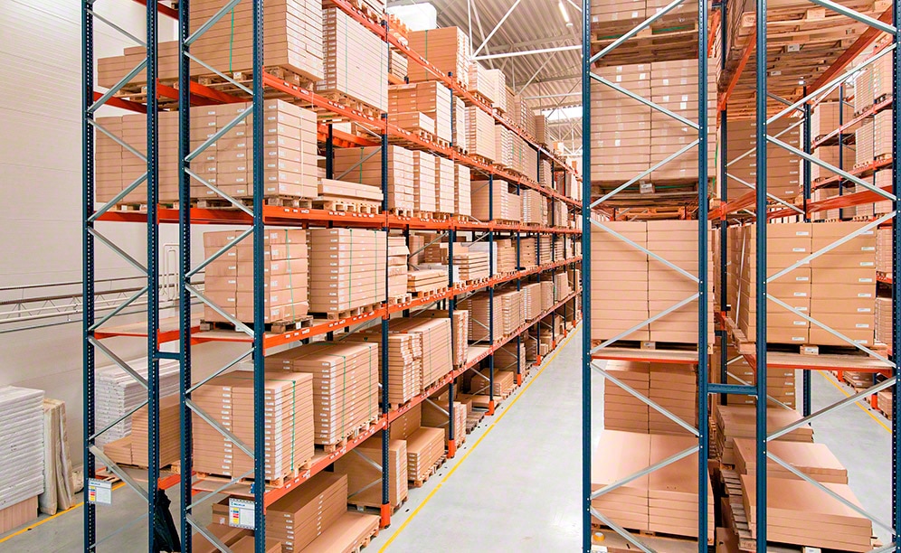 Mecalux supplied 10 m high, 63 m long pallet racking