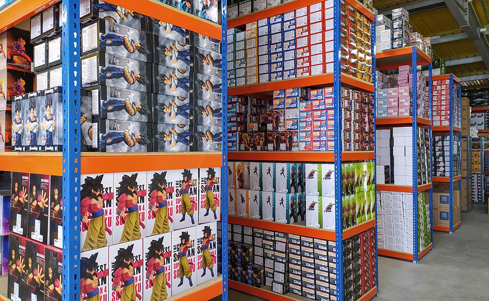 Global Freaks' modern, digital warehouse Global Freaks' modern, digital warehouse