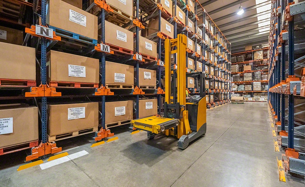 The racks with Pallet Shuttles maximise GM Technology's available space