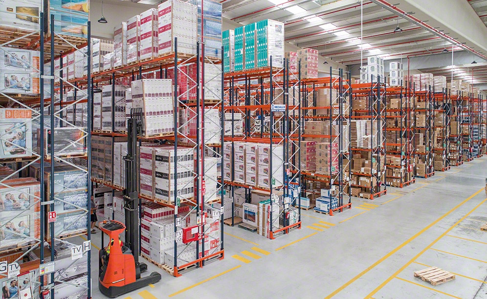 Home appliance logistics warehouse with pallet racks