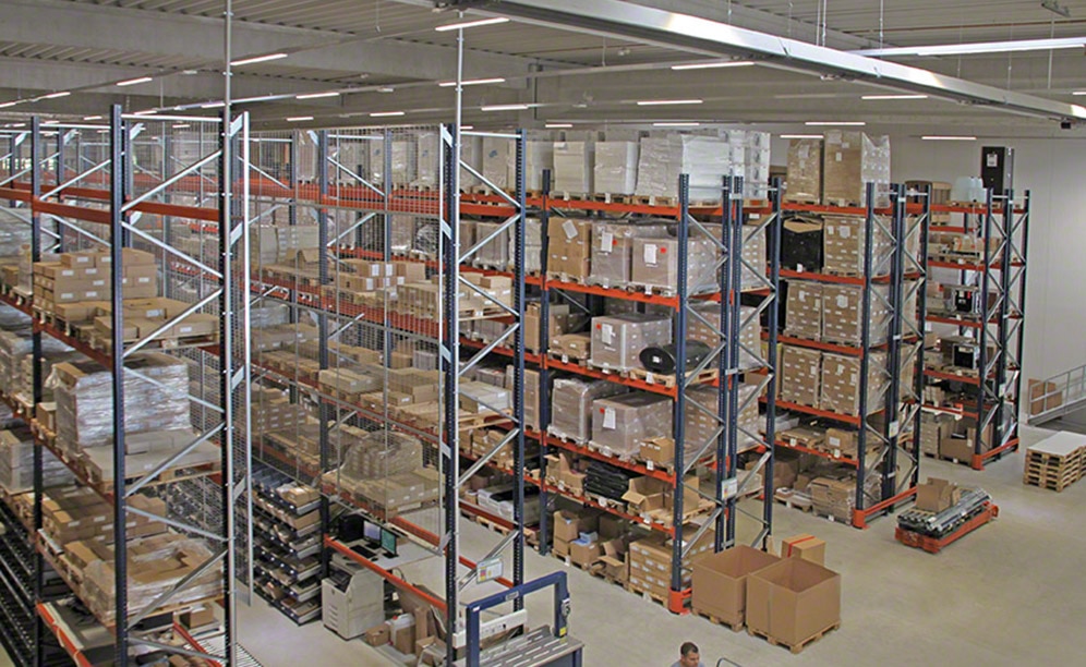 Mecalux set up the warehouse of Company 4 with pallet racks that provide a storage capacity of 2,253 pallets