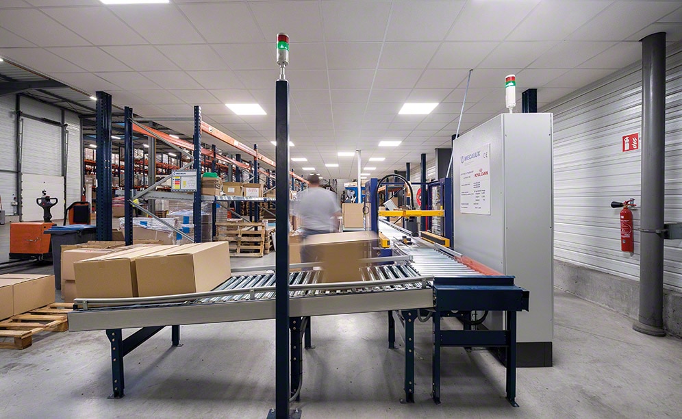 The order consolidation zone in the Royal Canin warehouse
