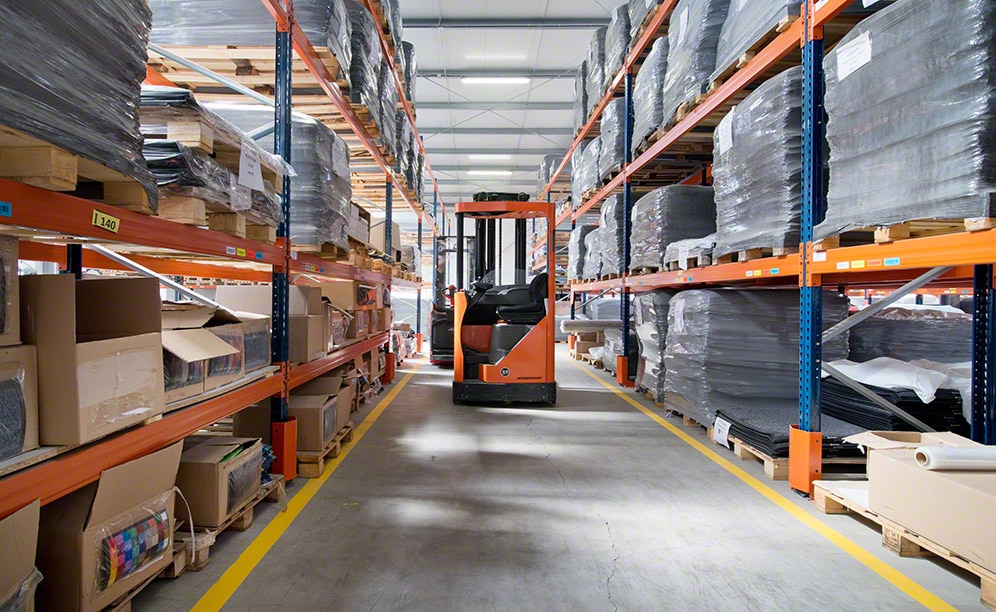 Manufacturing warehouse was equipped with four-level pallet racks