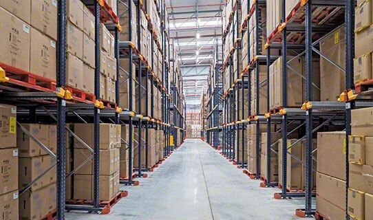 Drive-in pallet racking Drive-in pallet racking