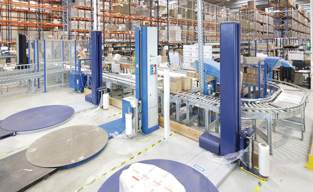 Once the orders are completed, they are sent to the preload areas located in front of the loading docks to be sorted into dispatch routes Once the orders are completed, they are sent to the preload areas located in front of the loading docks to be sorted into dispatch routes