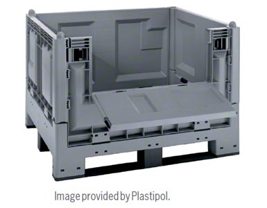 Industrial totes made according to europallet criteria