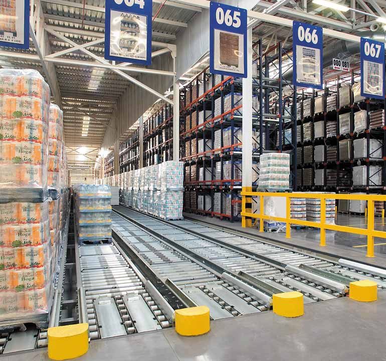 Central warehouse for food product distribution