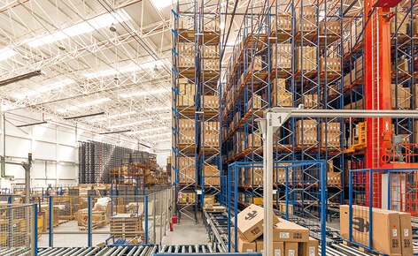 This new centre, consisting of a miniload and an automated warehouse for pallets, has centralised all logistics activities of BH Bikes group