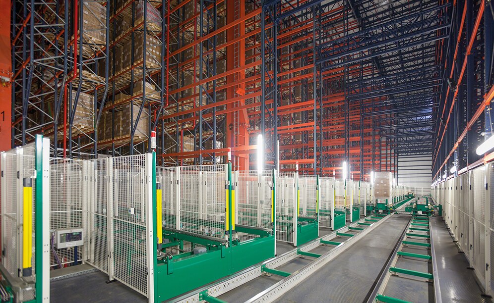 Automation case study in the B.Braun warehouse in Spain - Mecalux.com