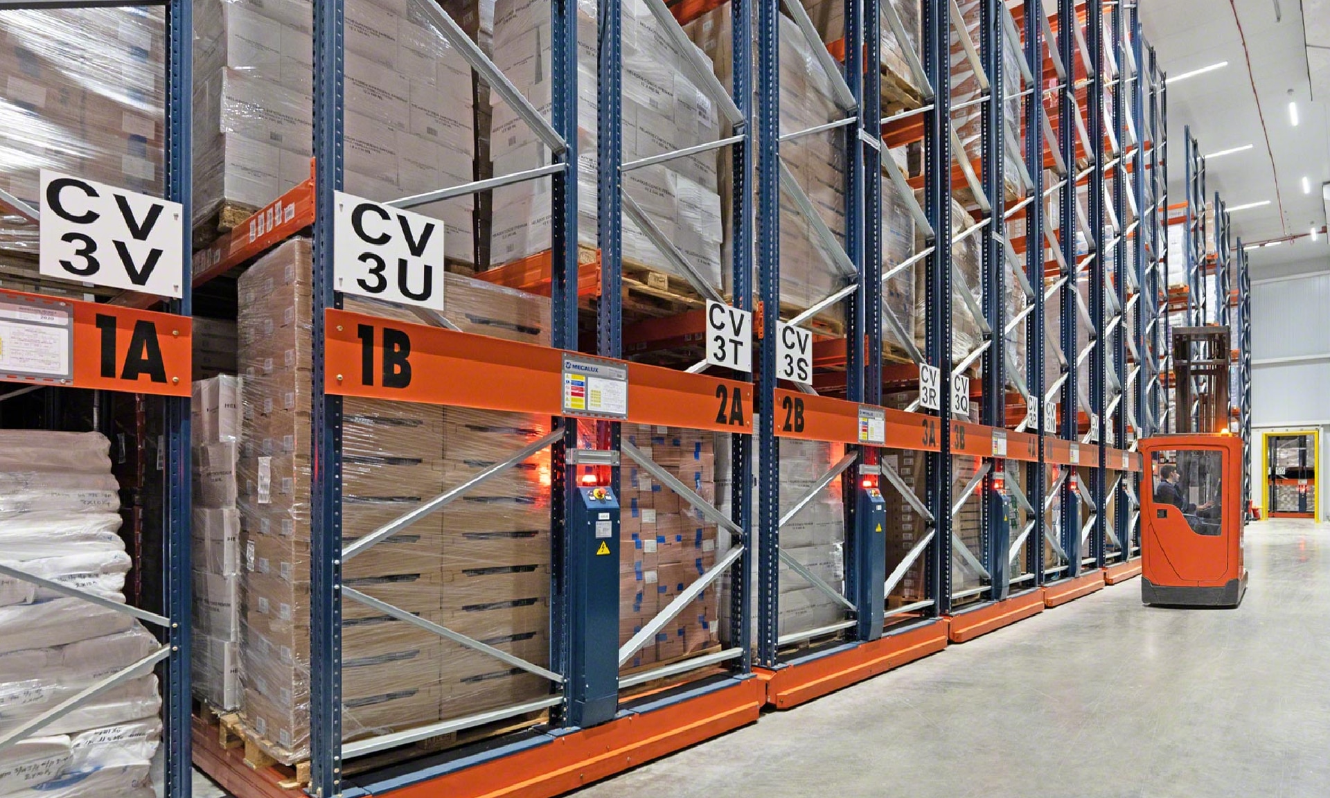 More efficient warehouse for a leader in frozen food transport