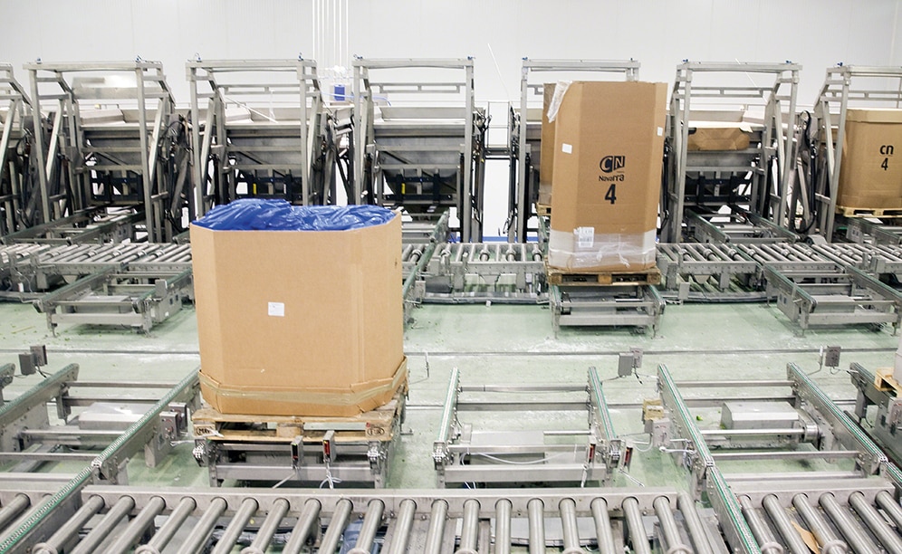 Made of stainless steel, conveyors and ancillary equipment in this area are very corrosion resistant in humid zones Made of stainless steel, conveyors and ancillary equipment in this area are very corrosion resistant in humid zones