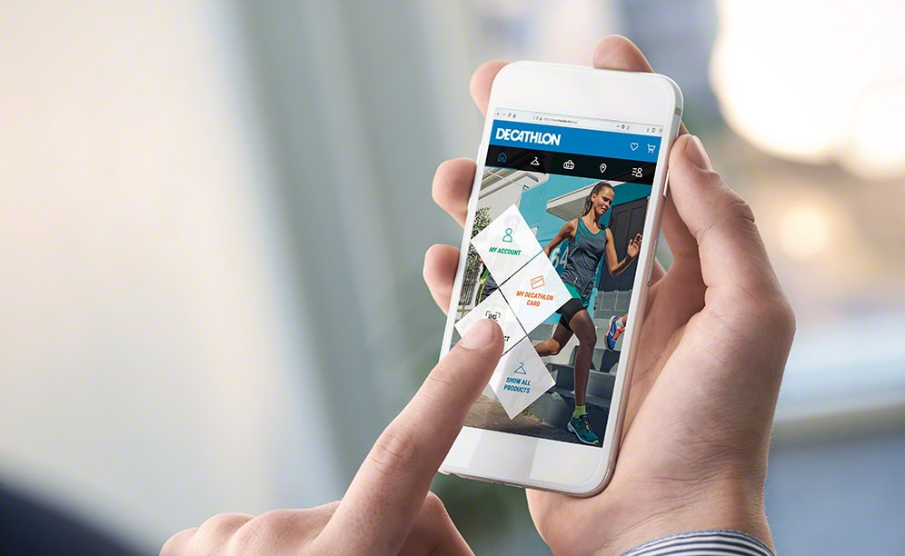 Orders are purchased online and supply Decathlon shops in Italy Orders are purchased online and supply Decathlon shops in Italy