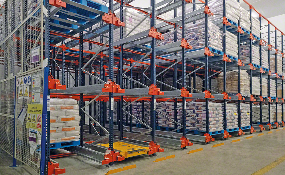 Racks with Pallet Shuttle are meant to store Hero flours Racks with Pallet Shuttle are meant to store Hero flours