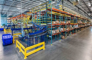 Chaotic storage is a location allocation system that maximises warehouse capacity