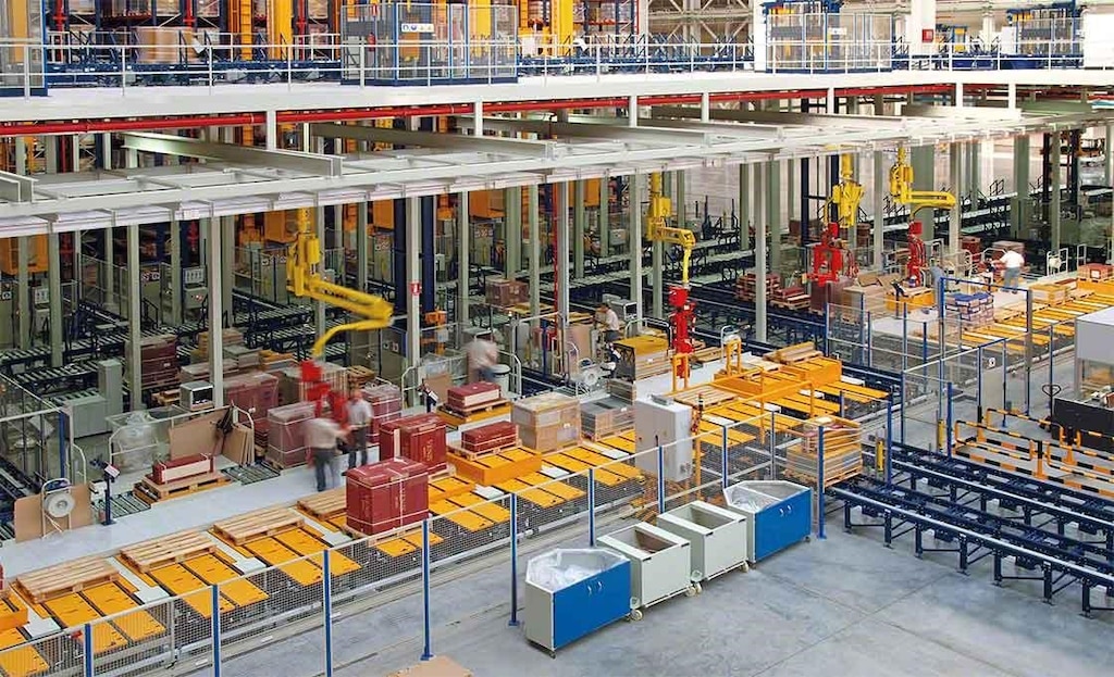 Various systems make it possible to automate warehouse processes involved in order preparation Various systems make it possible to automate warehouse processes involved in order preparation