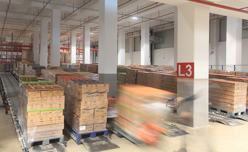 In Tadim’s installations they fulfil 40 orders a day In Tadim’s installations they fulfil 40 orders a day