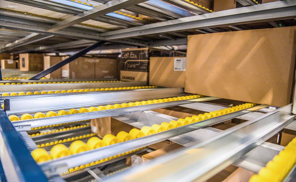 Shelving for picking with small-sized products from Rexel Shelving for picking with small-sized products from Rexel