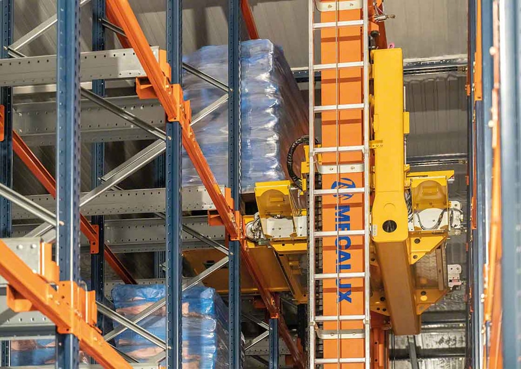 Stacker cranes for pallets should have an industrial preventive maintenance plan to anticipate possible malfunctions Stacker cranes for pallets should have an industrial preventive maintenance plan to anticipate possible malfunctions