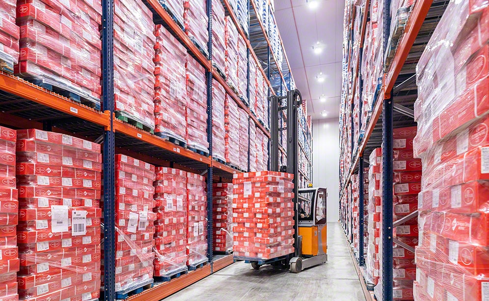 Management of meat products in Olot Meats Group’s frozen storage units Management of meat products in Olot Meats Group’s frozen storage units