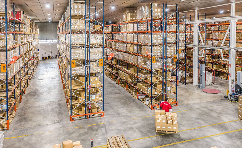 Gaviota's products are distributed according to size and demand Gaviota's products are distributed according to size and demand