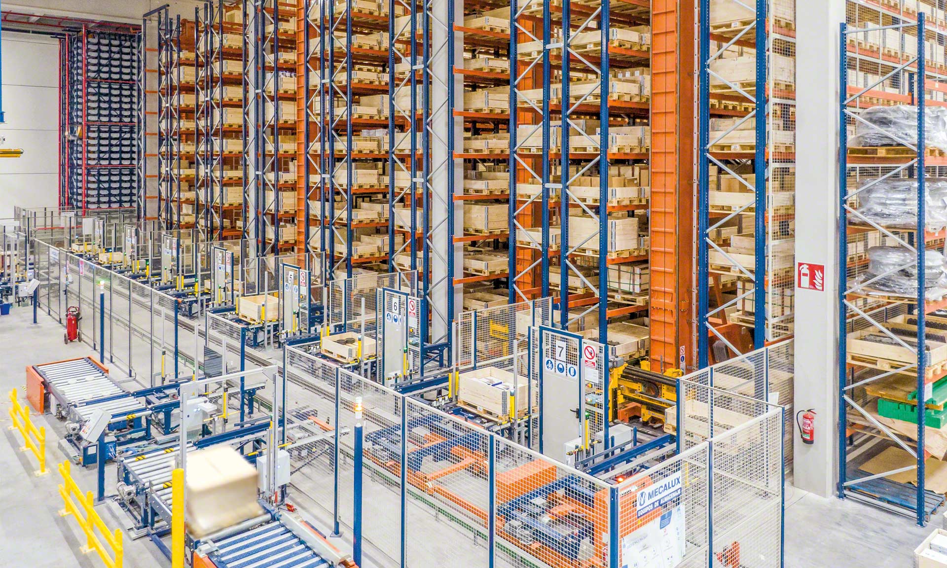 Industrias Yuk: centralised logistics, five installations in one with thousands of SKUs