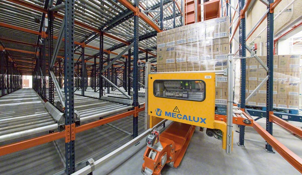 Cleaning products company Pons Químicas automated its live pallet racking with a stacker crane