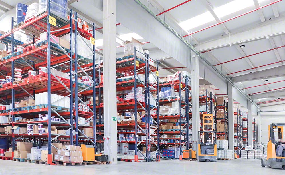 Eurotex warehouse in Seville with Easy WMS from Mecalux