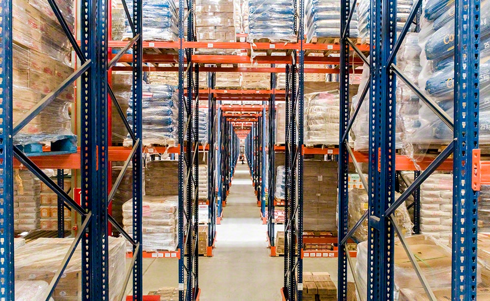 Shelves are used to store restaurant and supermarket products Shelves are used to store restaurant and supermarket products