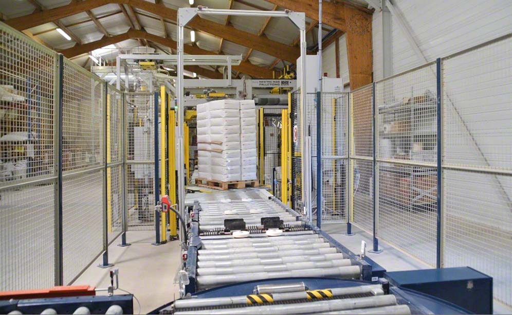 Automated storage of wheat and rice flour at Paulic Meunerie Automated storage of wheat and rice flour at Paulic Meunerie