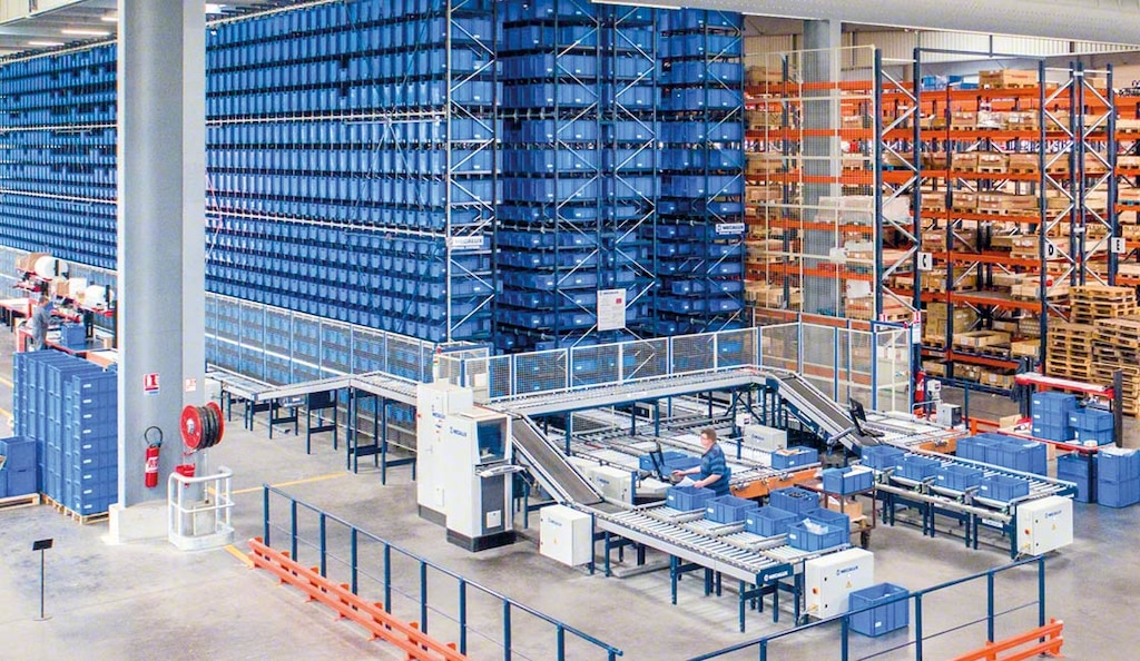 When it comes to warehouse layout optimisation, automation is a good option