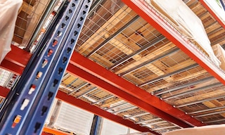 Codognotto: tall seismic pallet racking for a 3PL Codognotto: tall seismic pallet racking for a 3PL