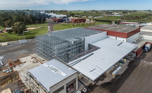 Advantages of the clad-rack and Pallet Shuttle systems in an Argentinian poultry business cold storage Advantages of the clad-rack and Pallet Shuttle systems in an Argentinian poultry business cold storage