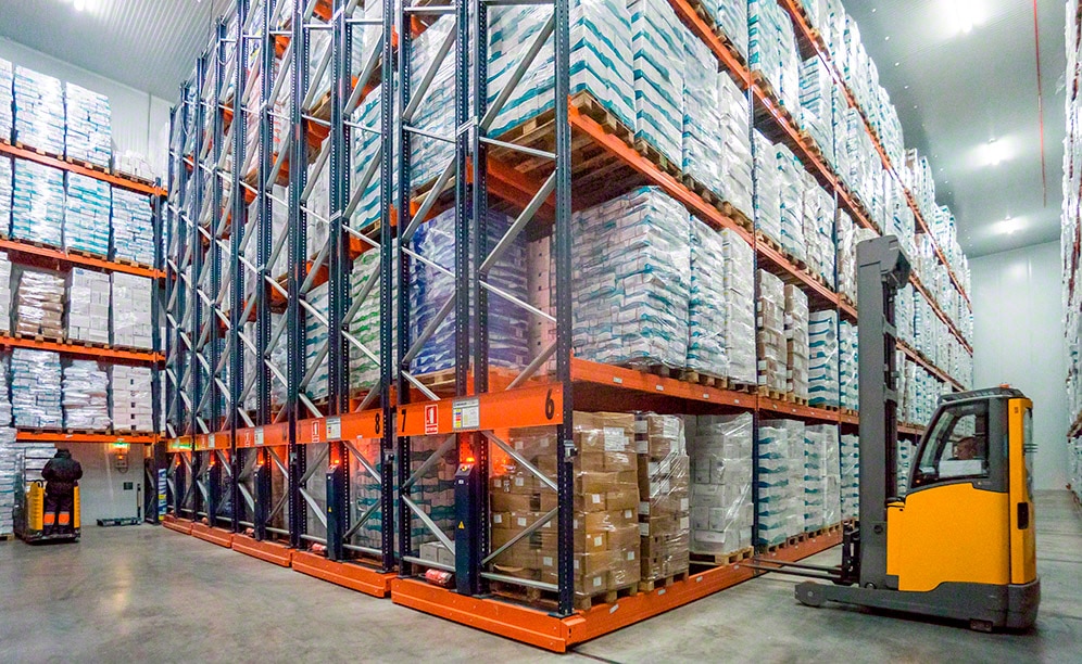 The three frozen storage installations of Frío Valencia offer a storage capacity of more than 7,700 pallets The three frozen storage installations of Frío Valencia offer a storage capacity of more than 7,700 pallets