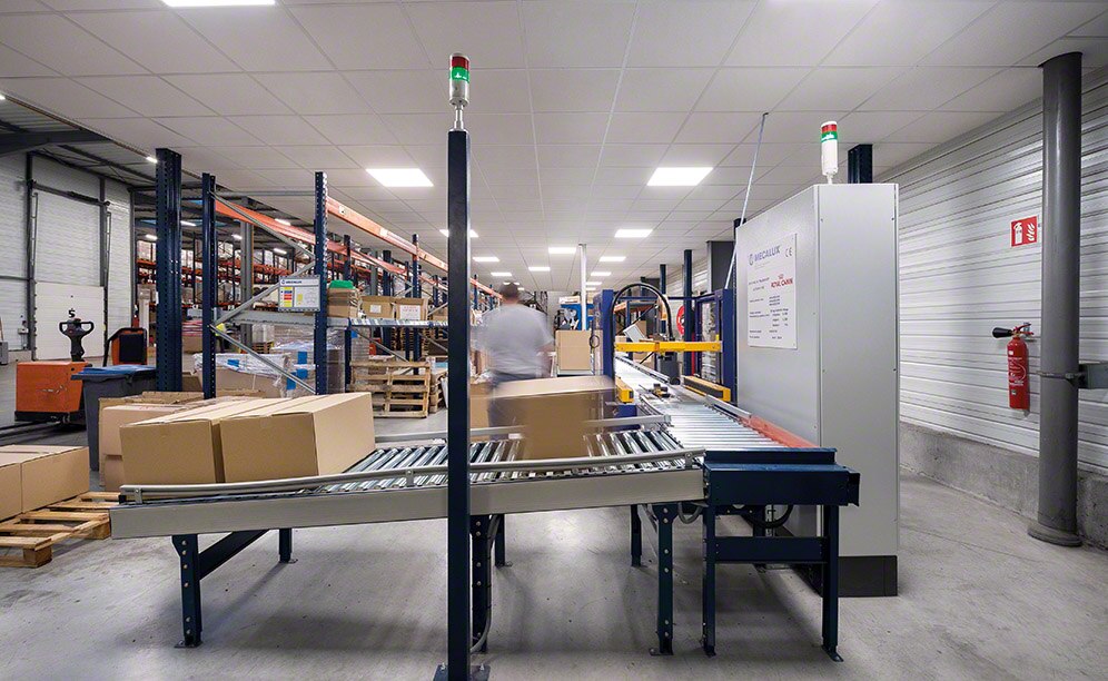 Multiple solutions to manage pet food products Multiple solutions to manage pet food products