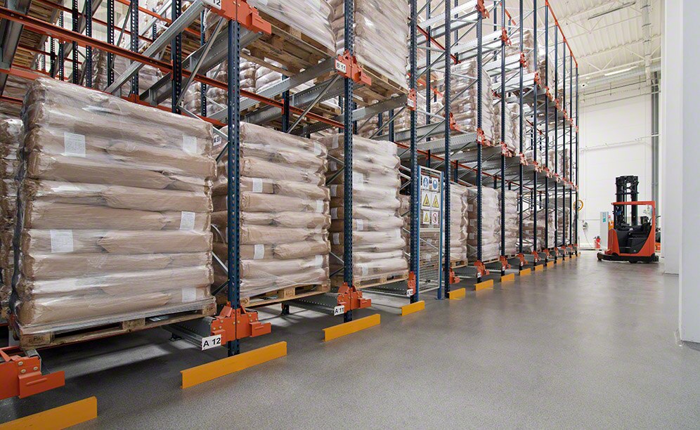 Mecalux provided high-density storage systems for Eggs Product’s warehouse
