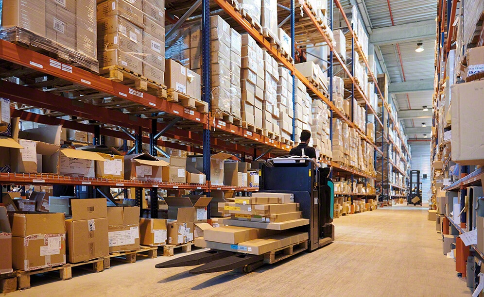 Order fulfilment for Sergent Major online shop