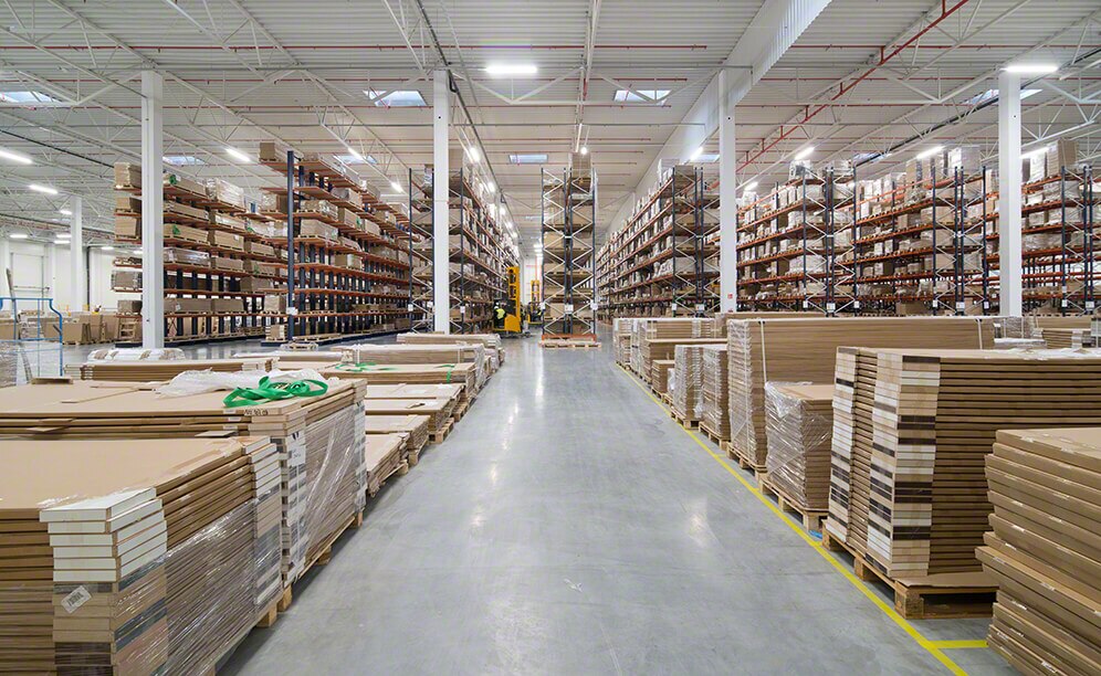 The MYCS distribution centre with pallet and cantilever racks The MYCS distribution centre with pallet and cantilever racks