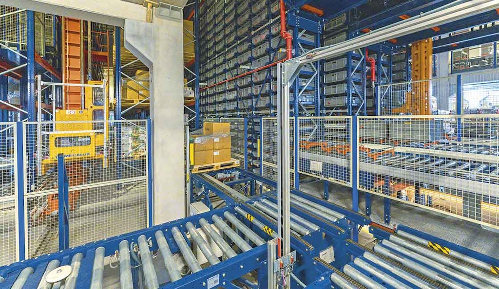 Hyperautomation is one of the main features of the warehouse of the future