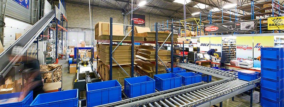 C.D.A.L. Automatic transport between warehouse and dispatch C.D.A.L. Automatic transport between warehouse and dispatch