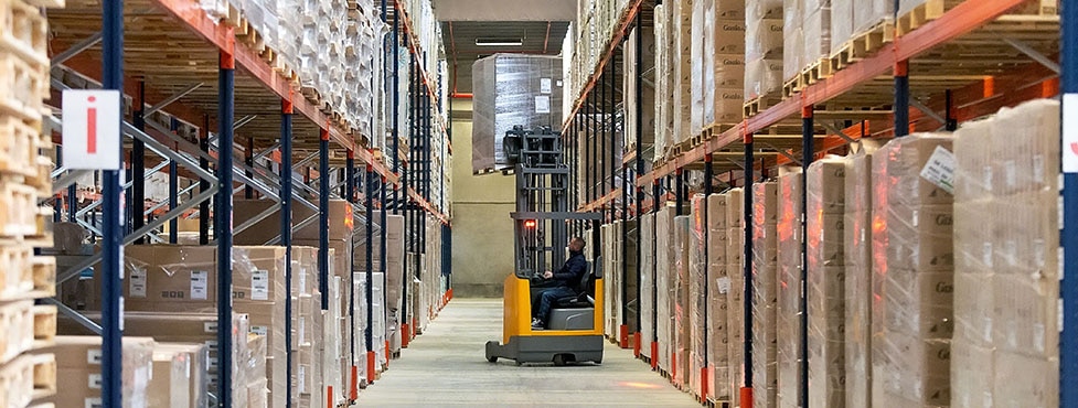 Pallet racking in the warehouse of logistics operator Dometrans in France Pallet racking in the warehouse of logistics operator Dometrans in France