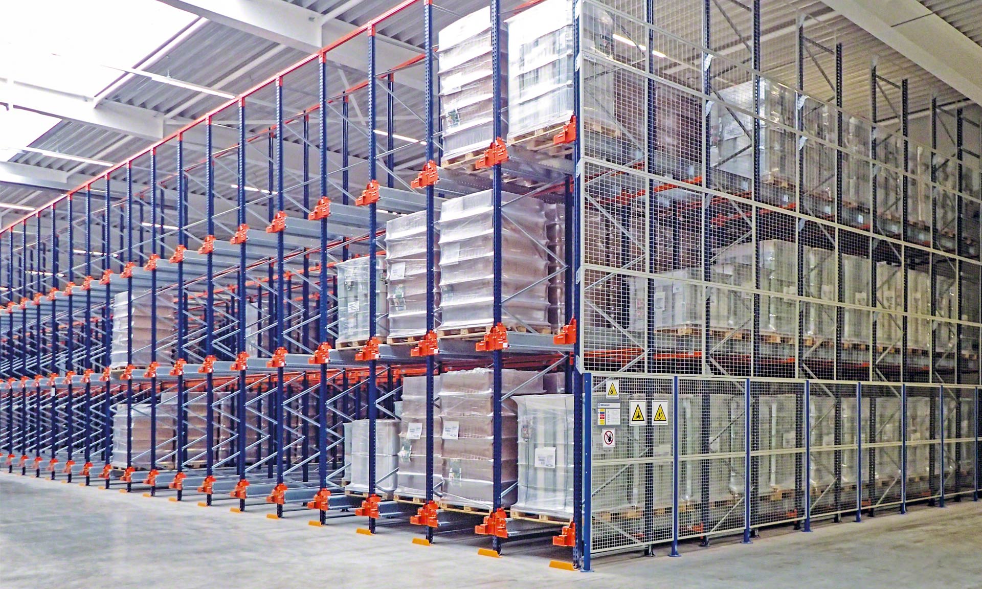 Weddeling leverages the space of its warehouse in Germany Weddeling leverages the space of its warehouse in Germany