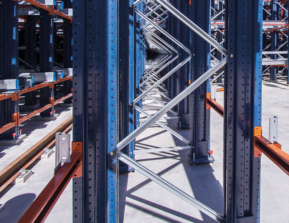 Metal racking: What finish offers greater protection against corrosion?